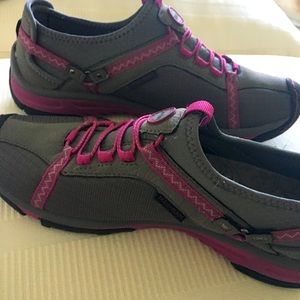 Jambu -all terra design slip on sneaker - NWOT